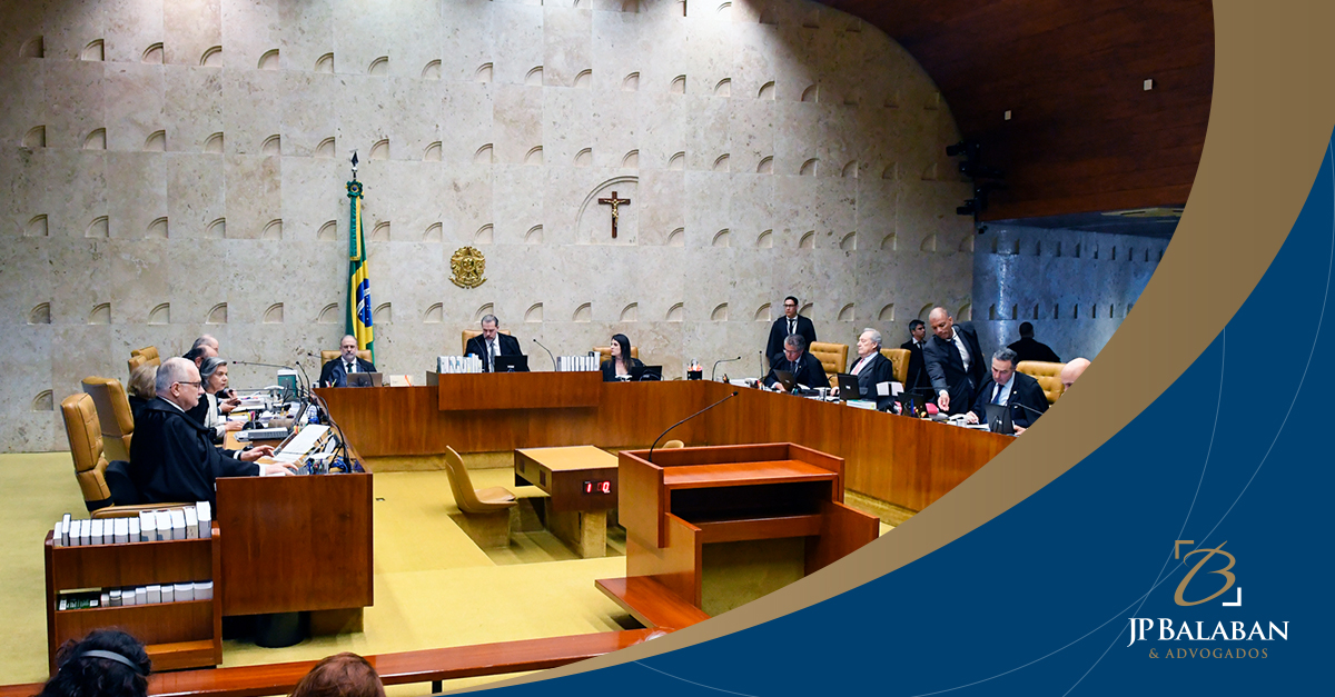 Precedente vinculativo formado pelo Supremo Tribunal Federal garante direito a ressarcimento de PIS/COFINS exigidos no modelo monofásico